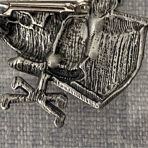 JJ secretary pin. Pewter color. VG used condition. Measures approx 2 1/2 ". - Picture 8 of 9